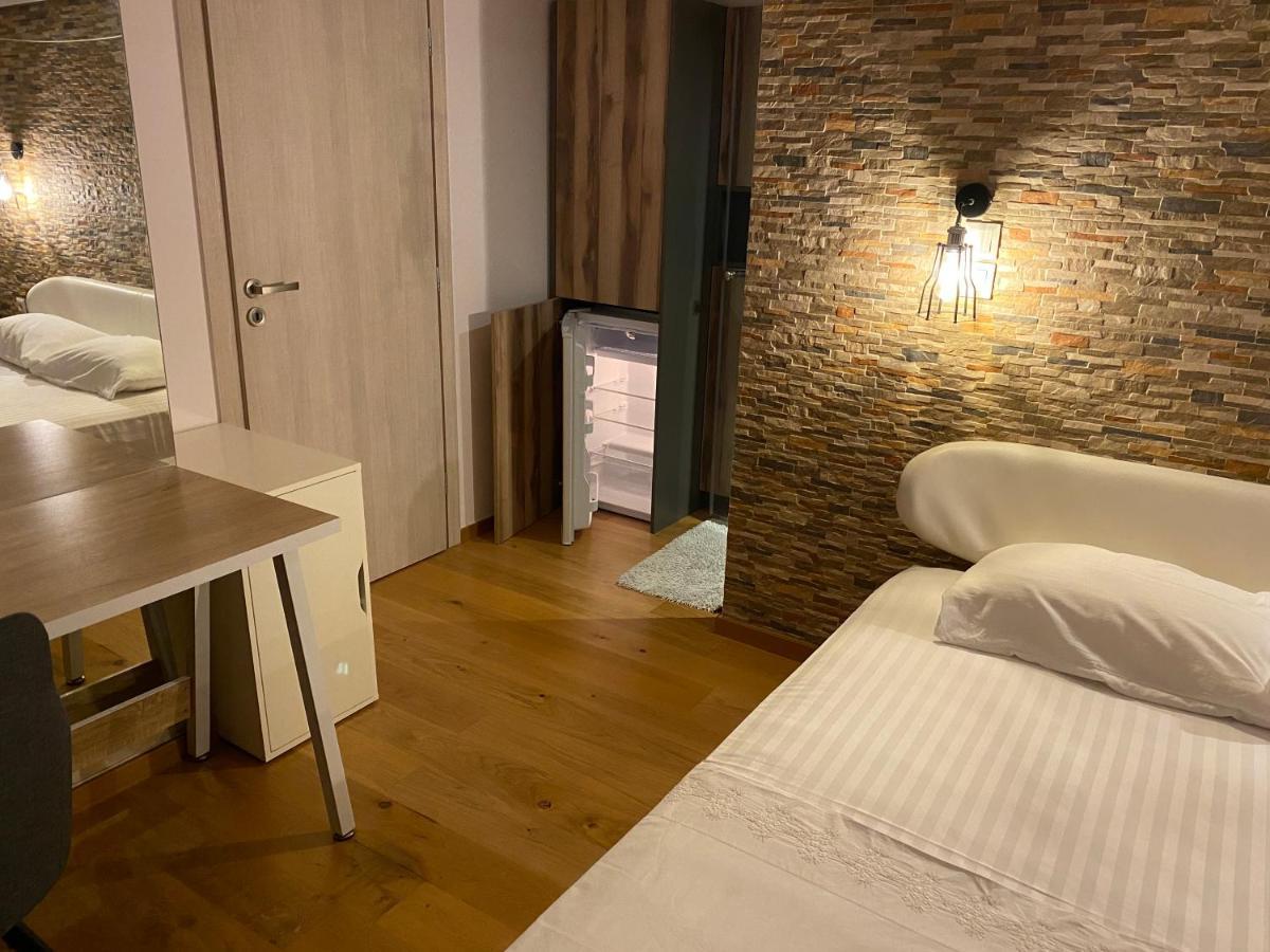 Helen Luxury Loft Design Meisonette-Apartment 雅典 外观 照片