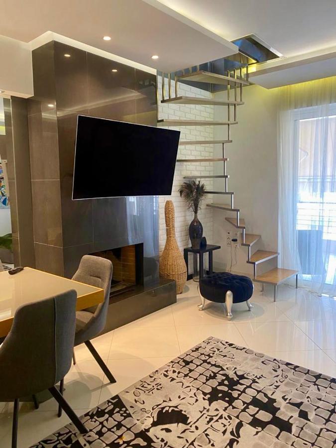 Helen Luxury Loft Design Meisonette-Apartment 雅典 外观 照片